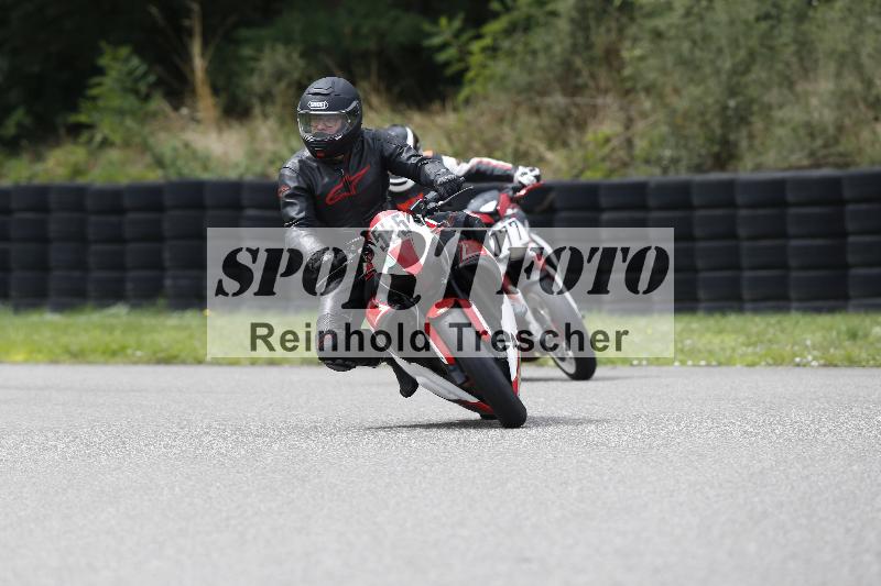 /37 28.07.2025 Dunlop Ride und Test Day ADR/Einsteiger gruen/555